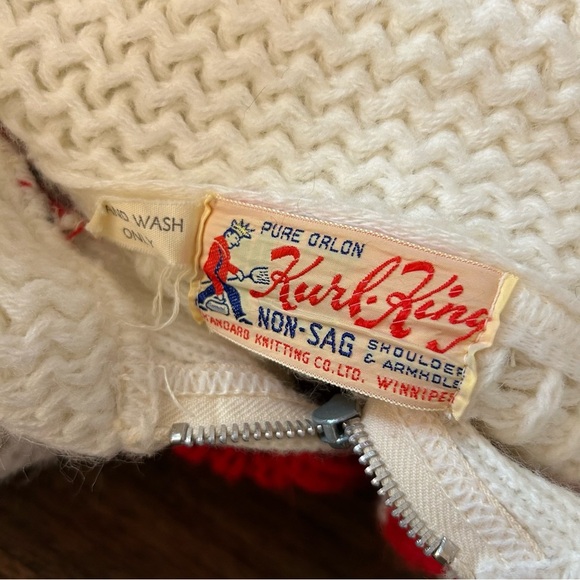❤️ Vintage Classic Curling Cream and Red Men's Zip-Up Sweater Size S-M - Picture 5 of 9